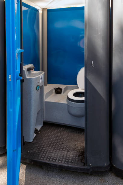 Portable Toilet Options We Offer in Columbus Junction, IA