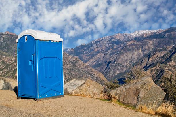Best Construction site porta potty rental  in Columbus Junction, IA